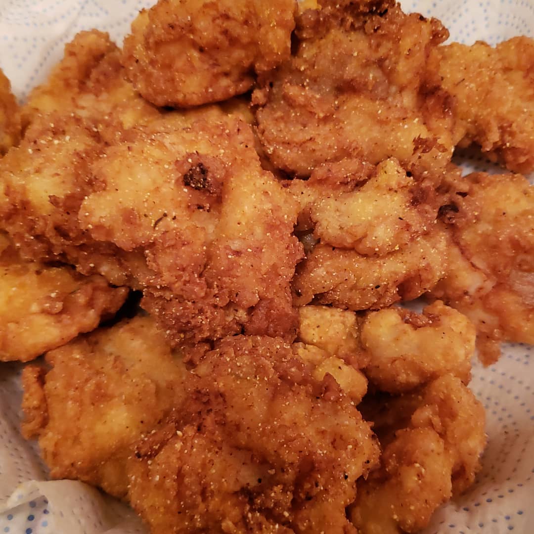 Catfish Nuggets and Sweet Sriracha Sauce