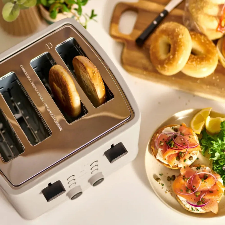 Bella Pro 4 slice Toaster w/extra wide slots